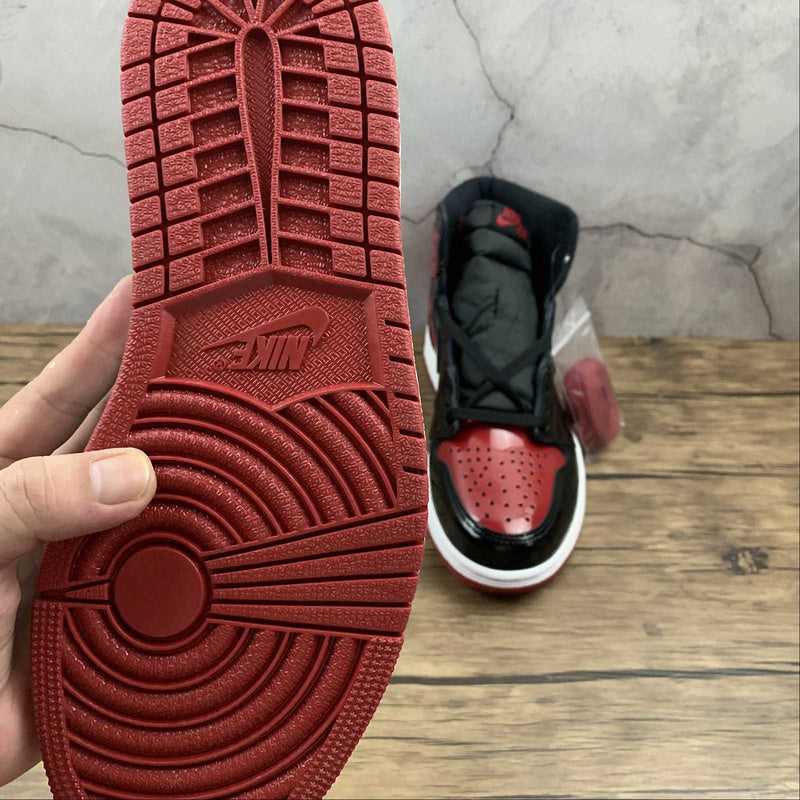 AJ1 High