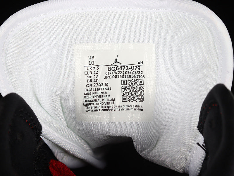 AJ1 Mid