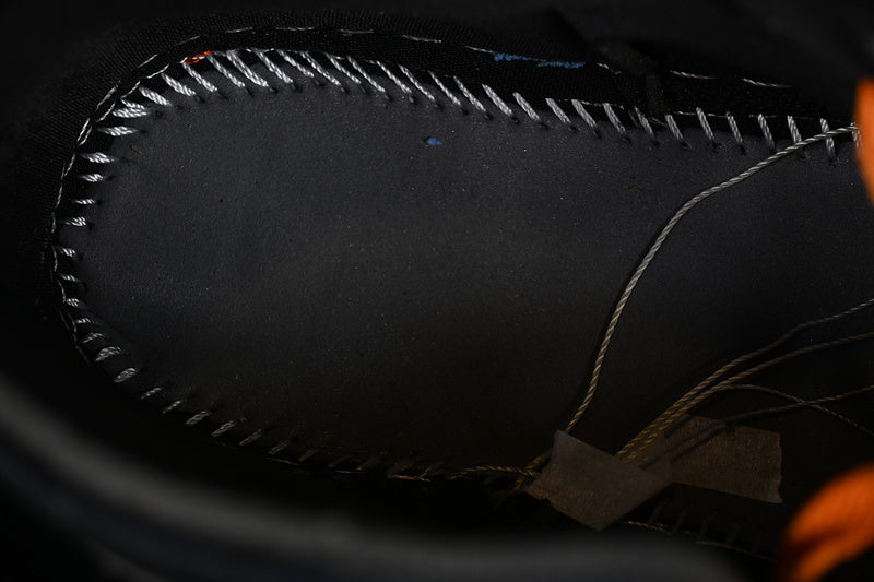 AJ1 Mid