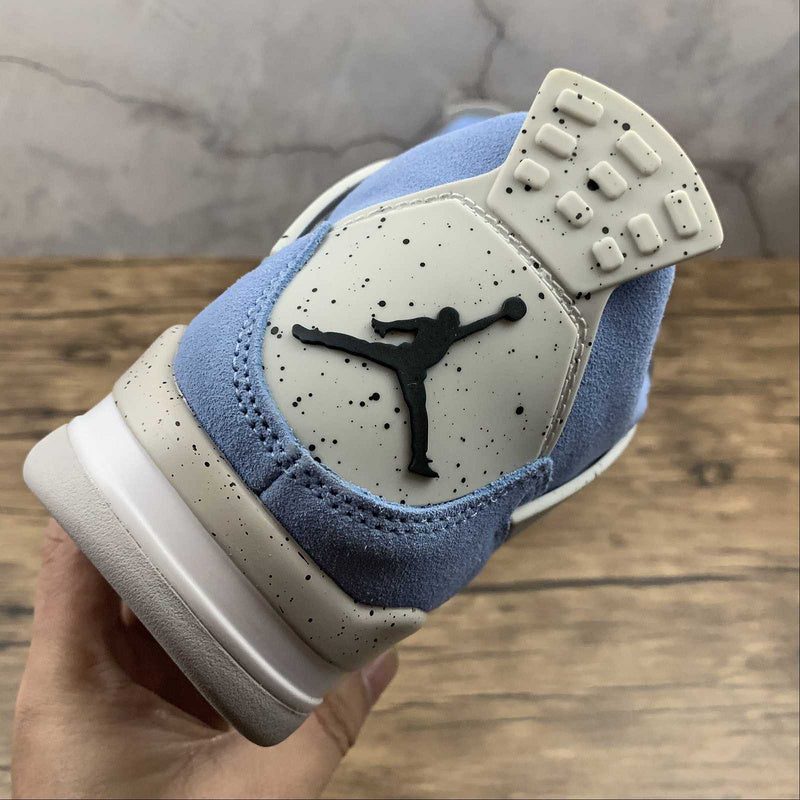 AJ4