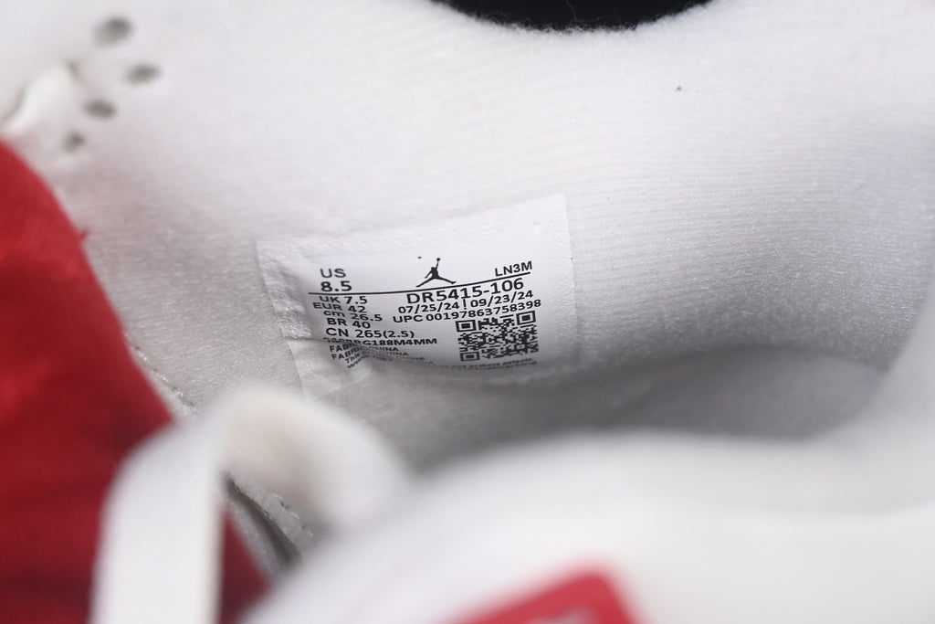 AJ4