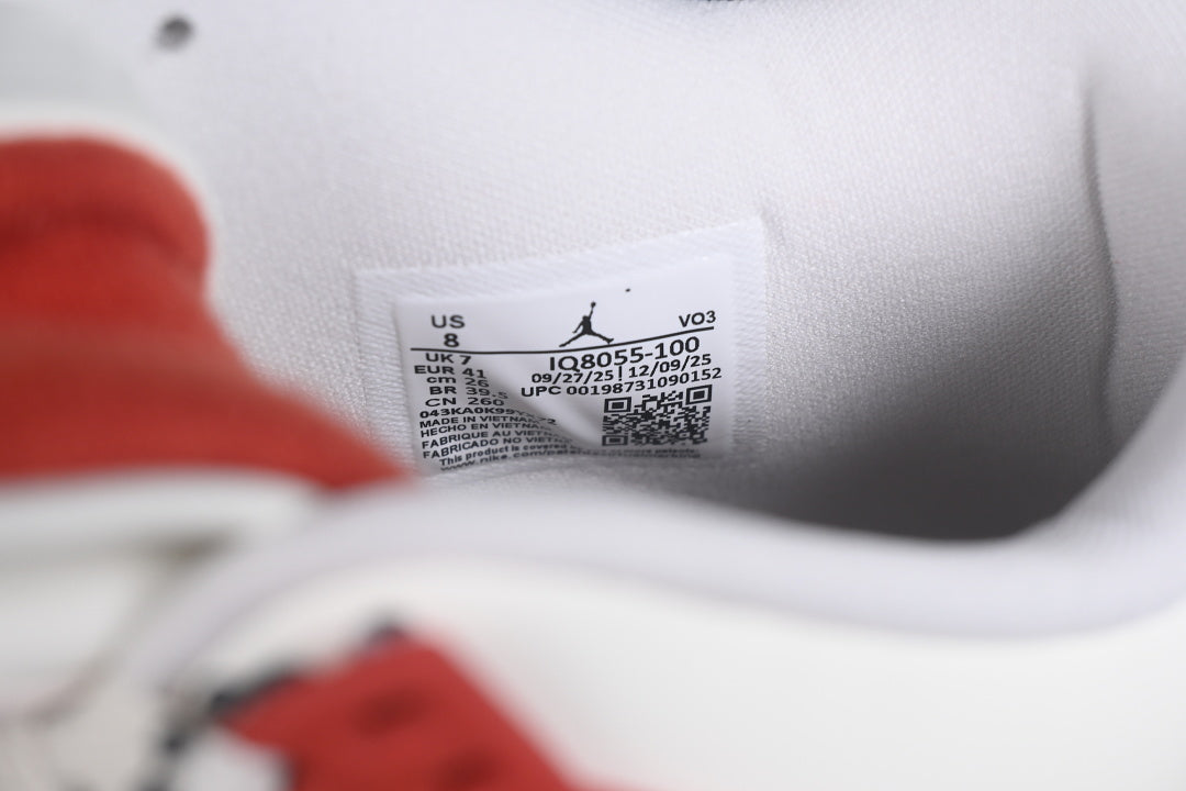 AJ4