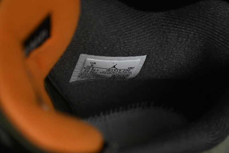 AJ4