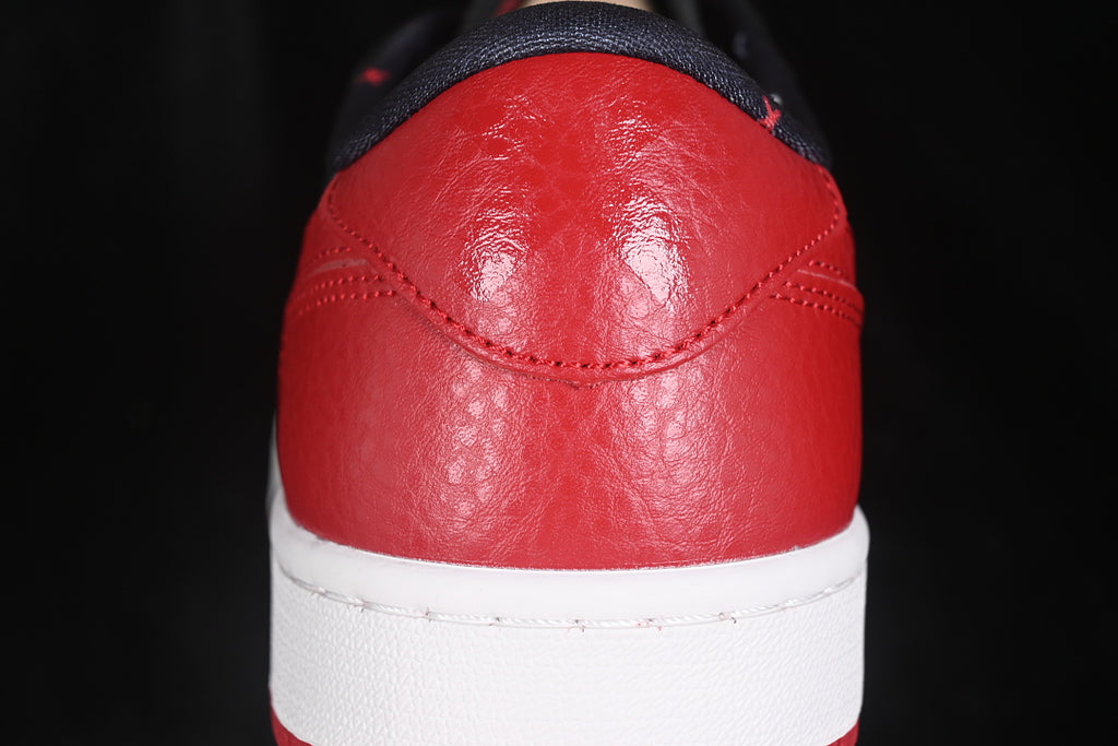 AJ1 Low