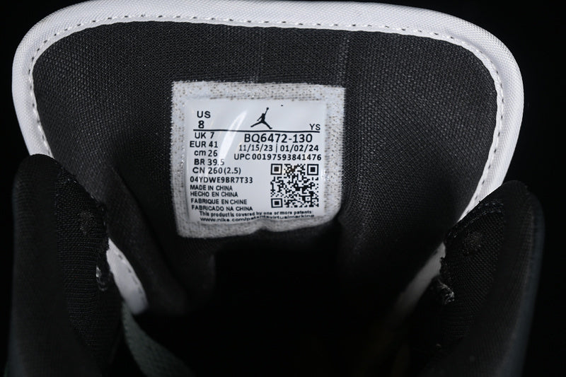 AJ1 Mid