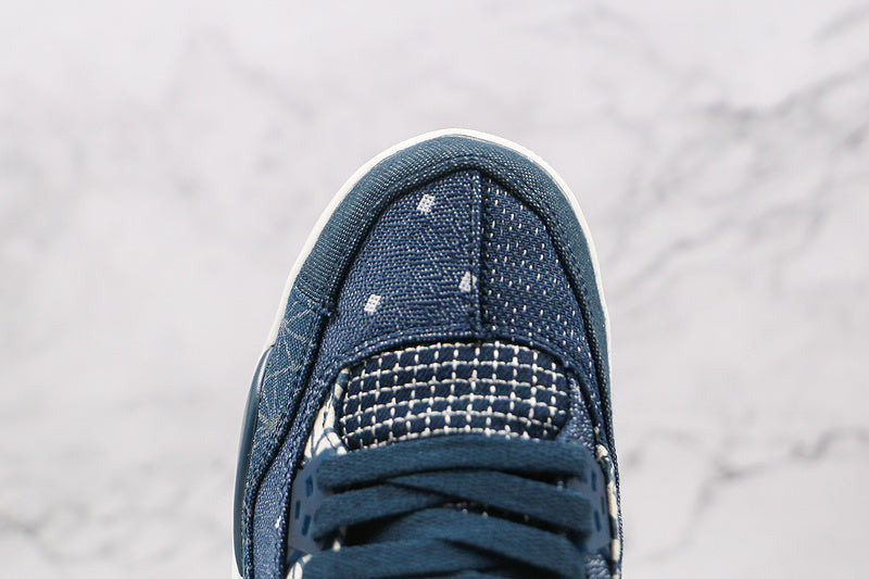 AJ4