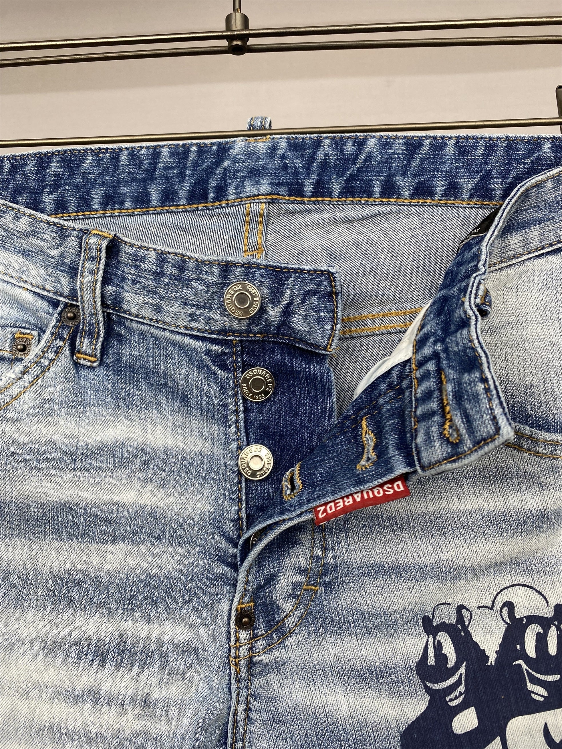 D2 Jeans