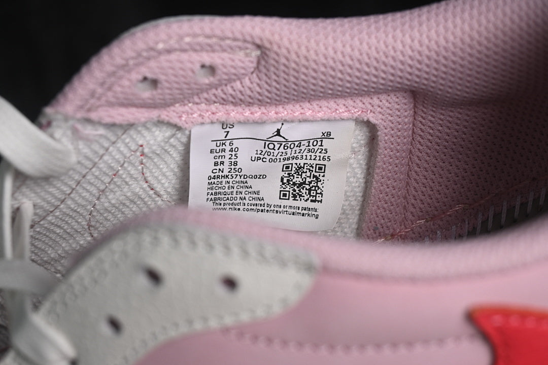 AJ1 Low