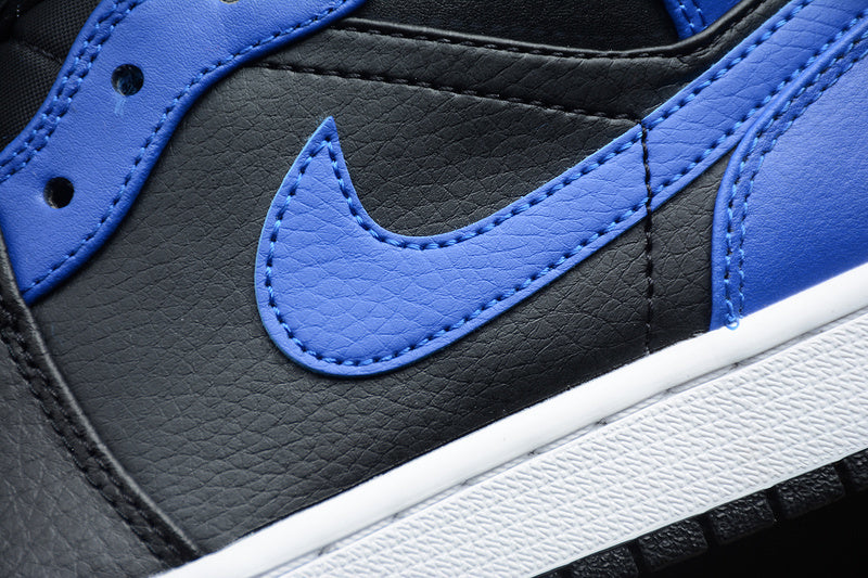 AJ1 Mid