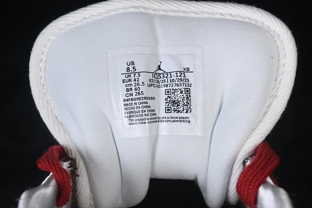AJ1 Low