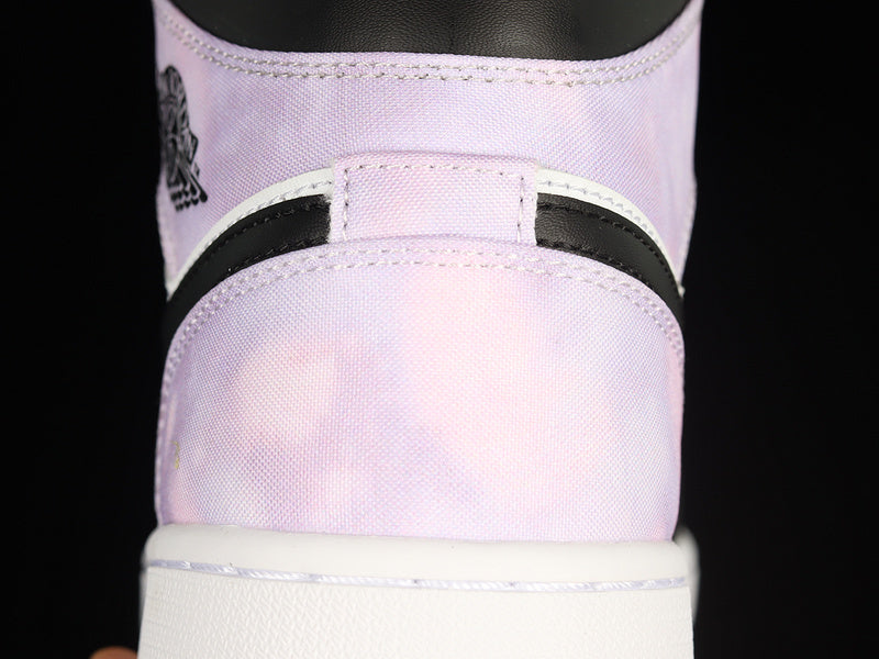 AJ1 Mid