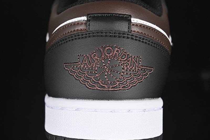 AJ1 Low