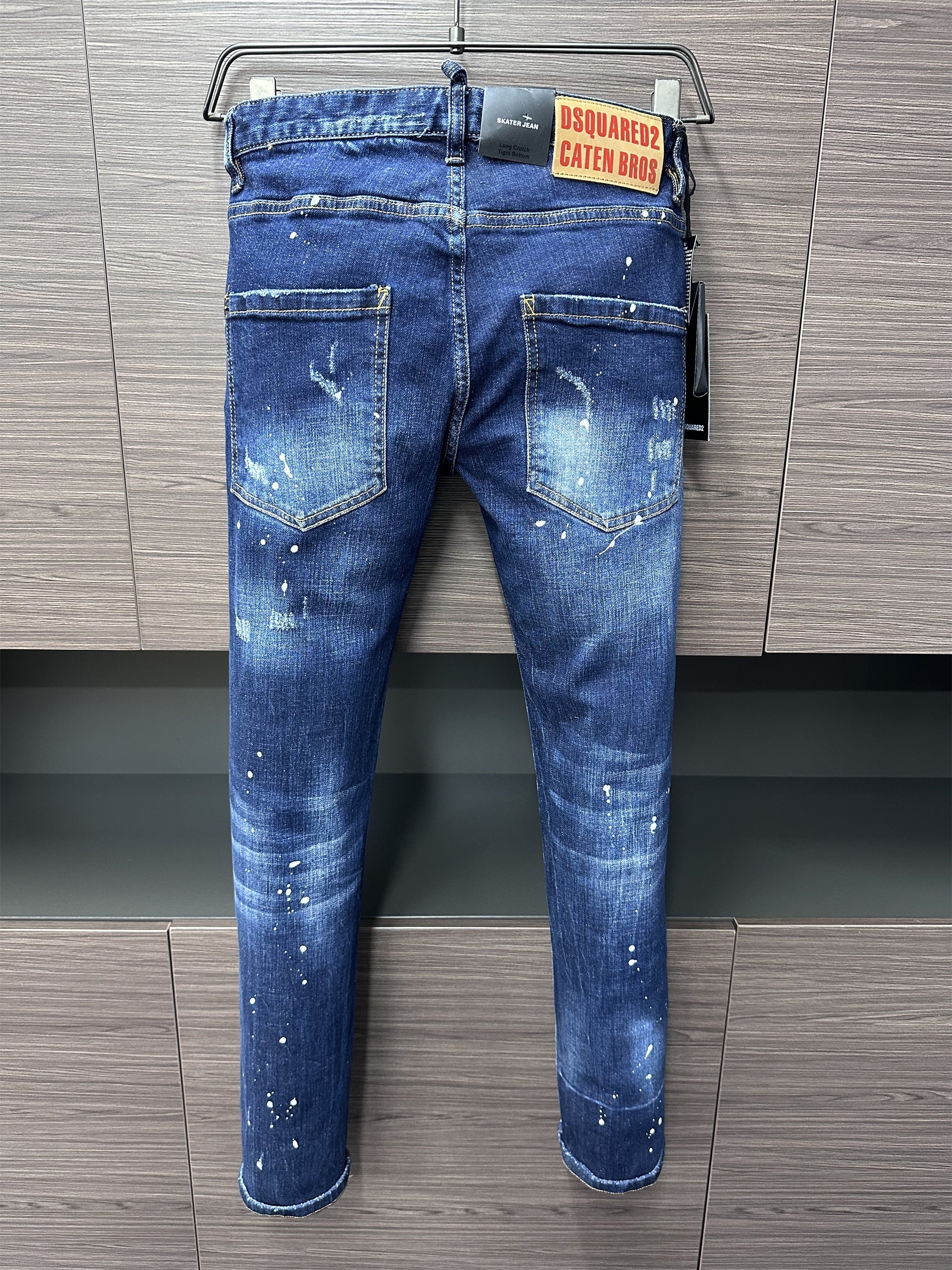 D2 Jeans