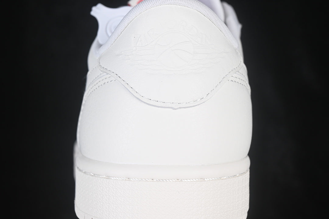 AJ1 Low