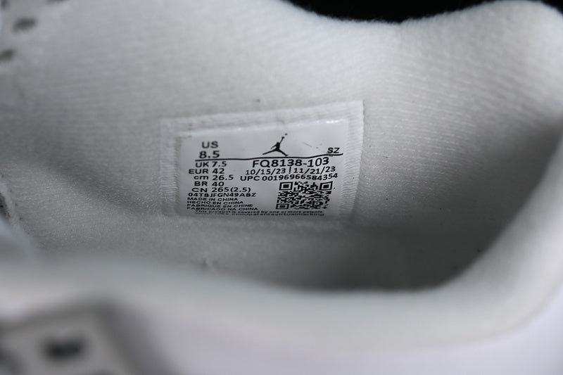 AJ4