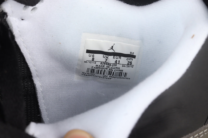 AJ4