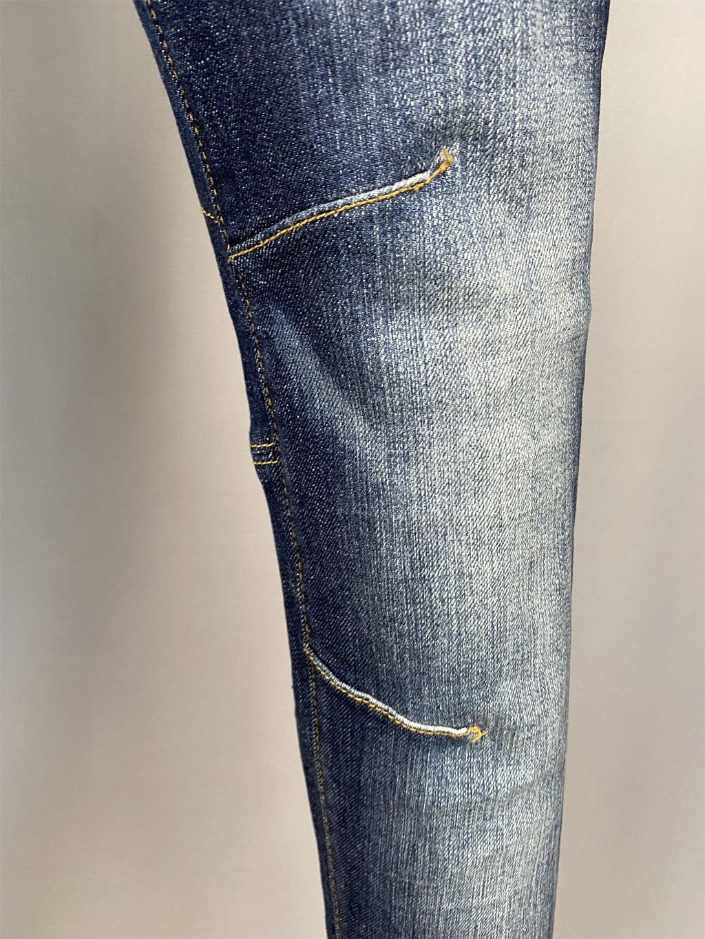 D2 Jeans