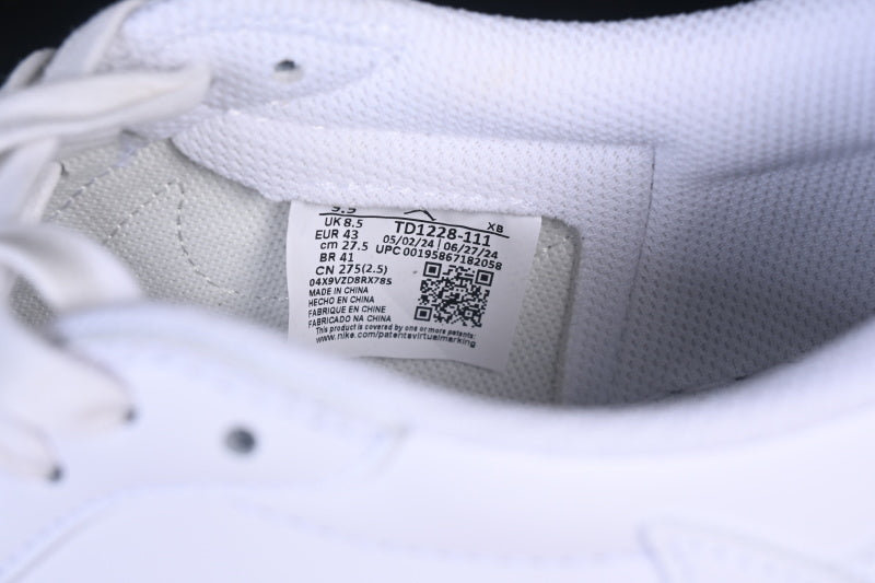 AJ1 Low