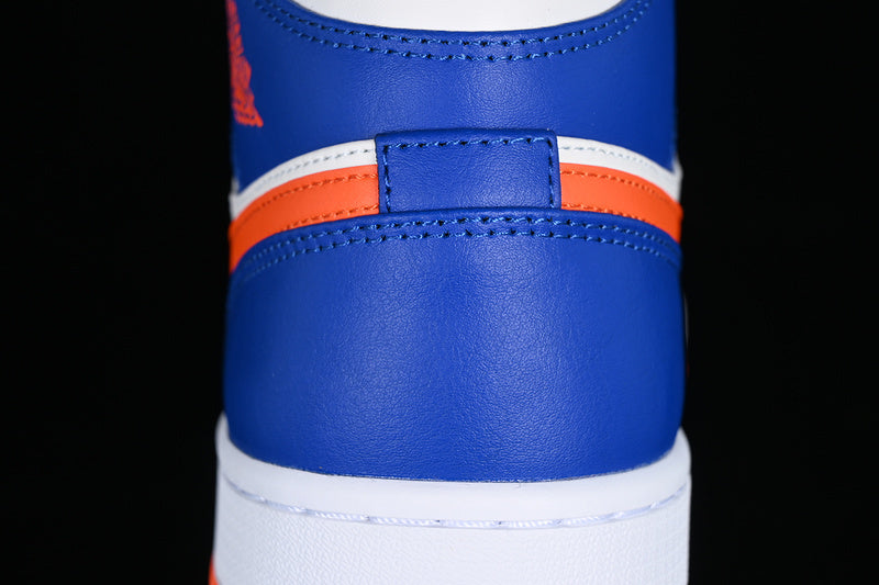 AJ1 Mid