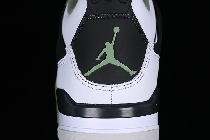 AJ4