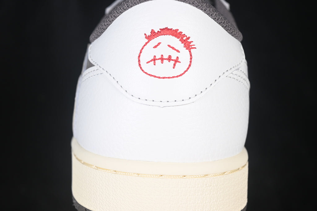 AJ1 Low