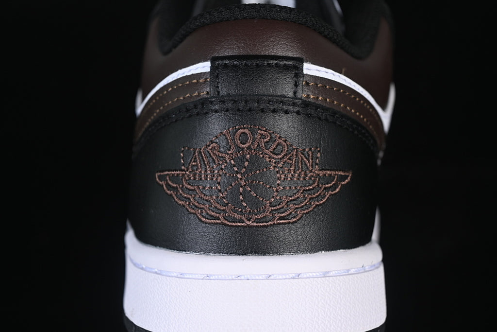 AJ1 Low
