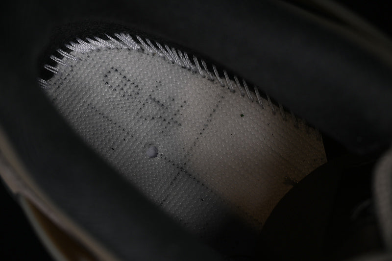 AJ4
