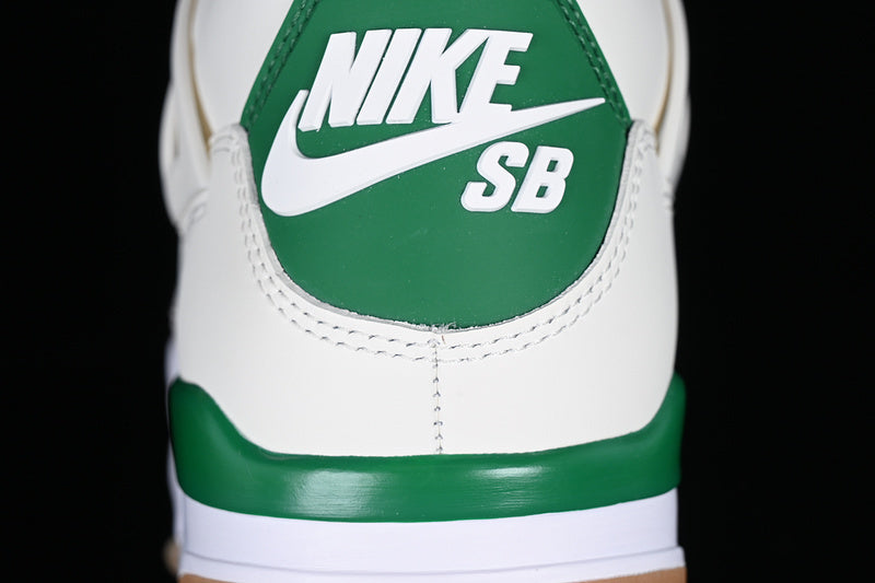 AJ4