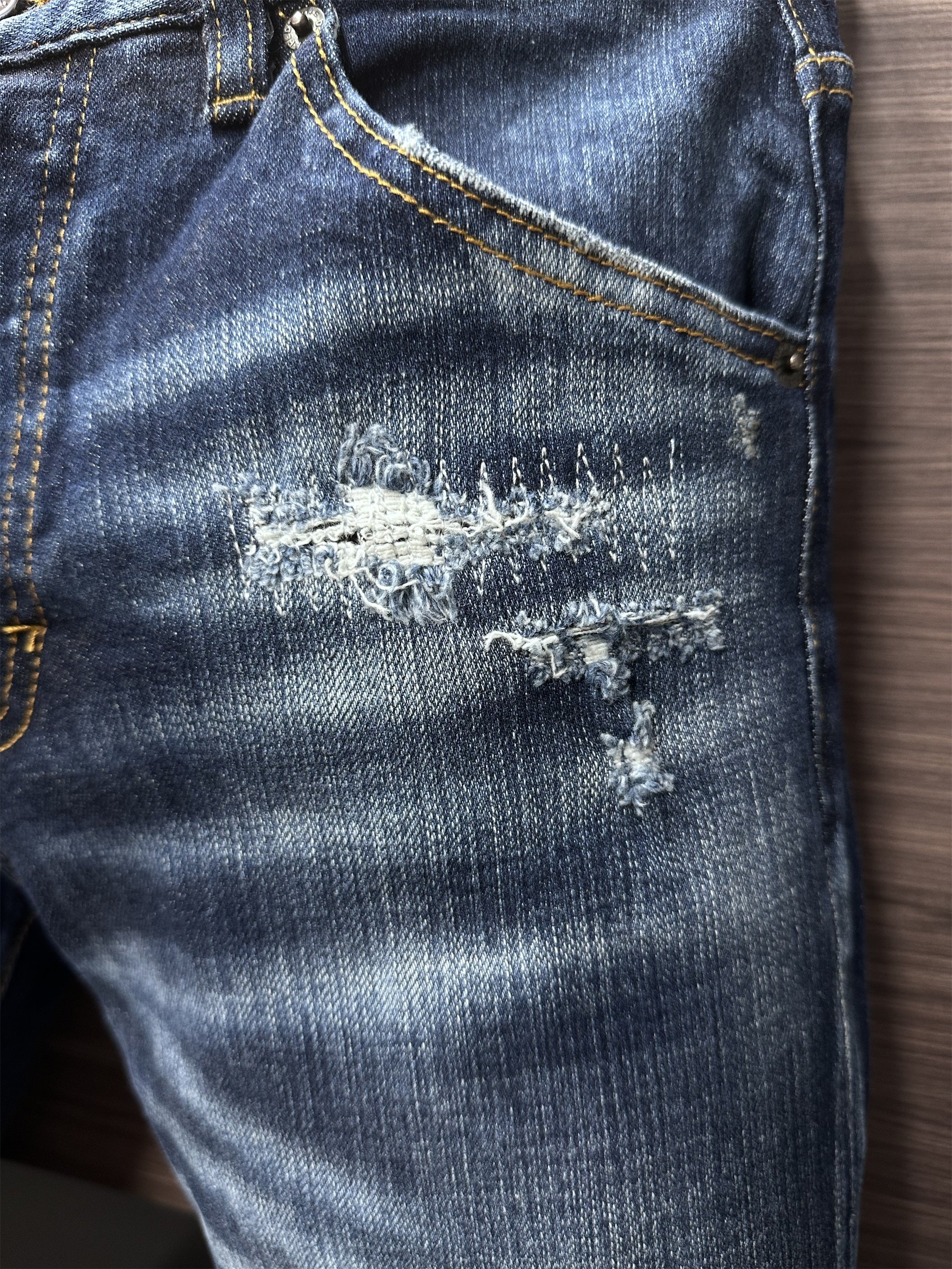 D2 Jeans