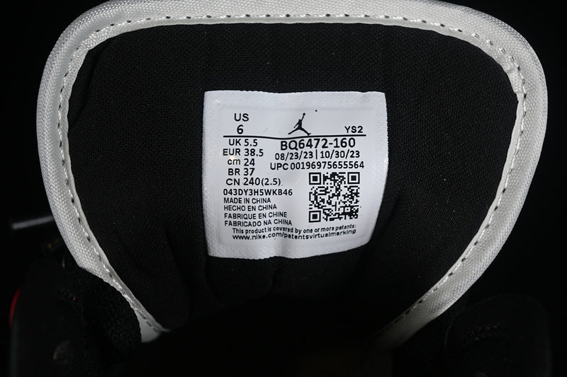 AJ1 Mid