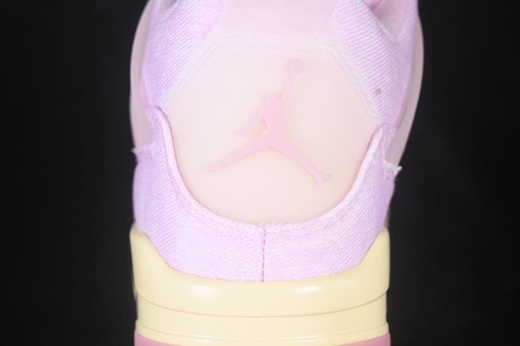 AJ4