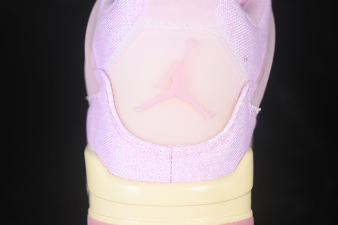 AJ4