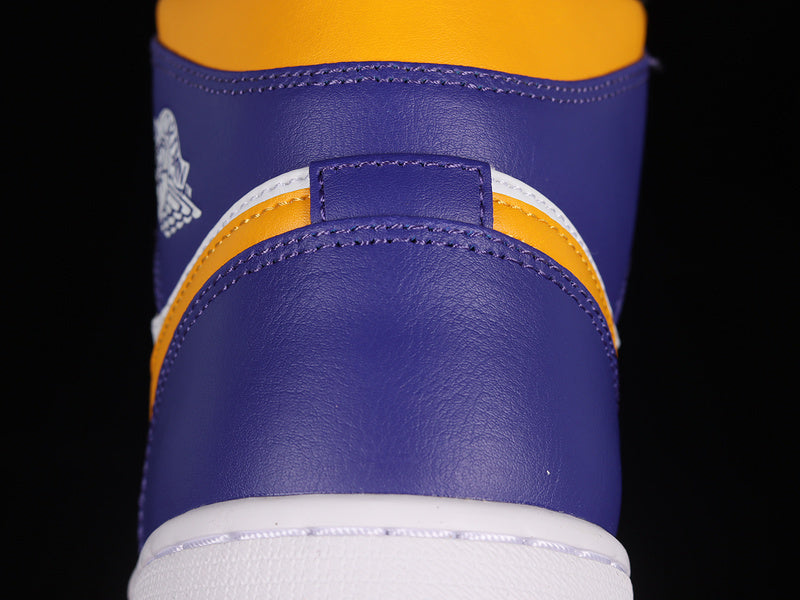 AJ1 Mid