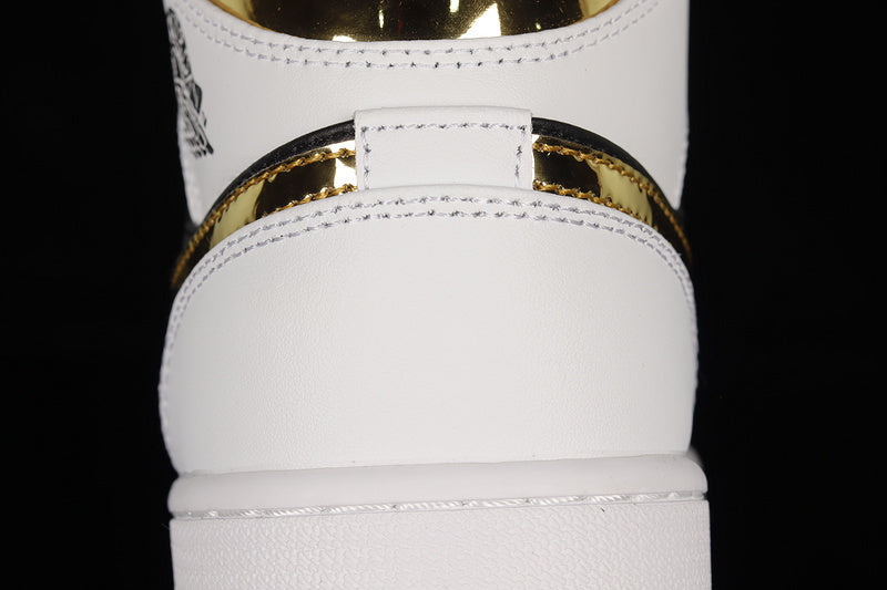 AJ1 Mid