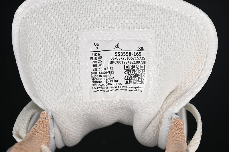 AJ1 Low