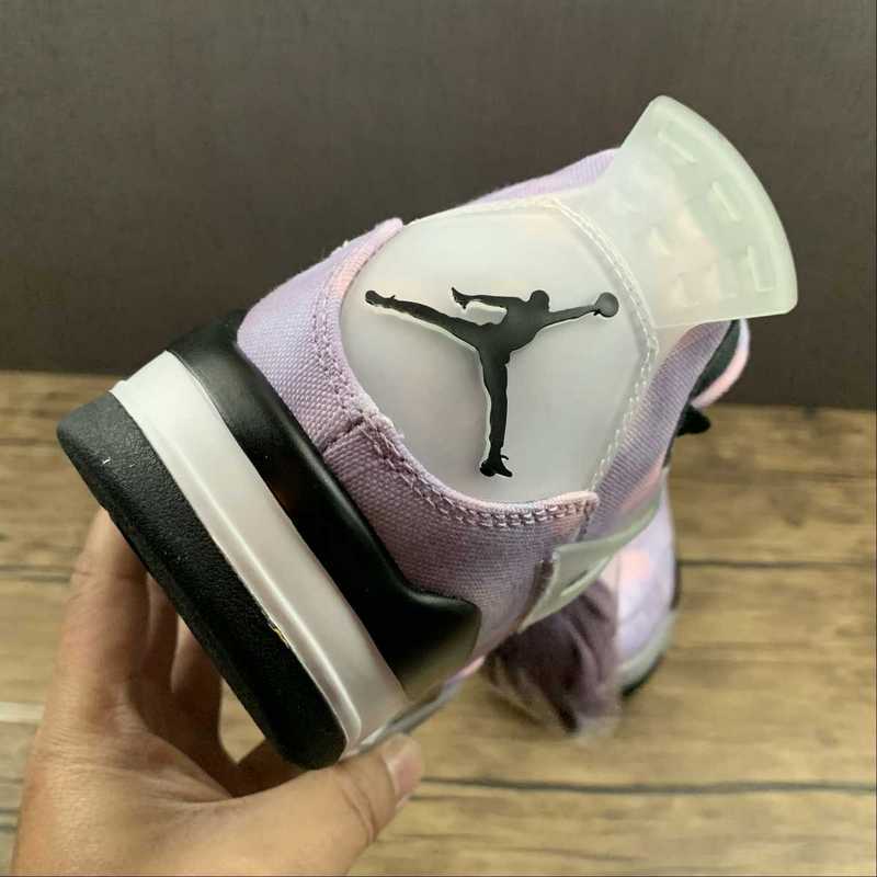 AJ4