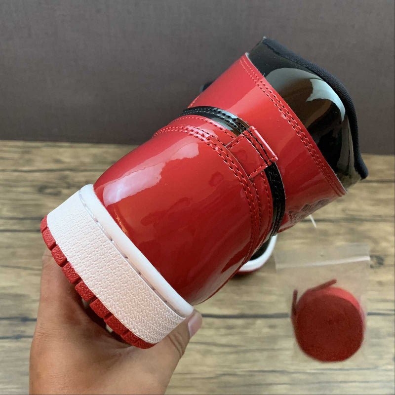 AJ1 High
