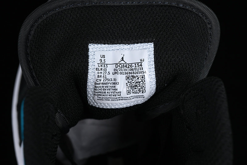 AJ1 Mid