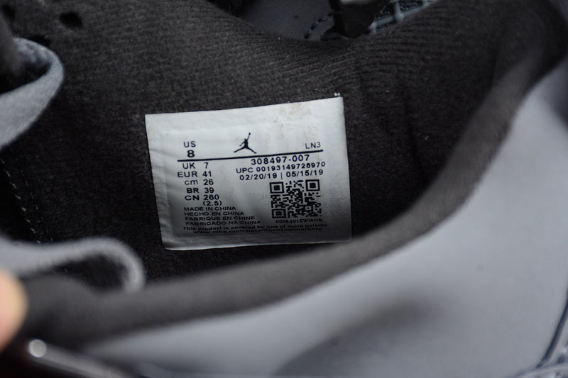 AJ4