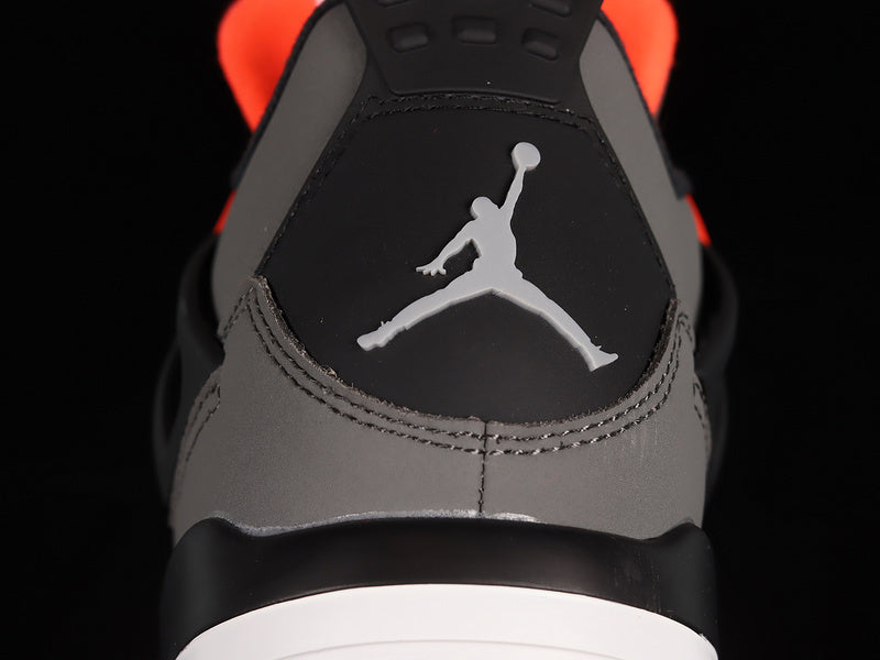 AJ4