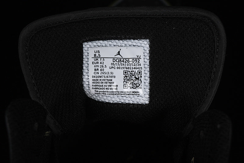 AJ1 Mid