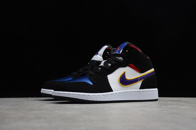 AJ1 Mid