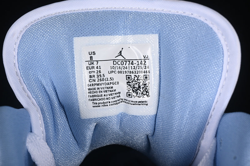 AJ1 Low