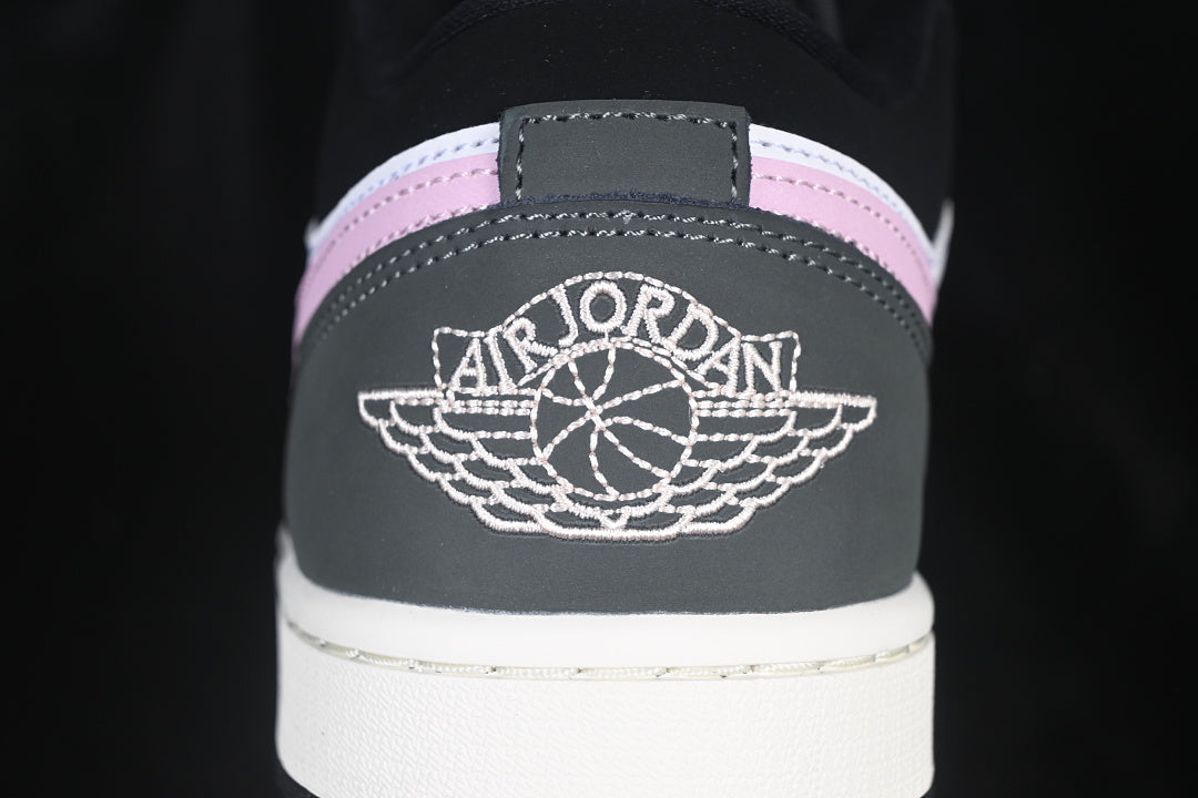 AJ1 Low
