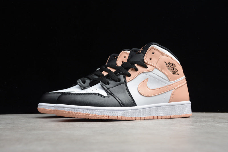 AJ1 Mid
