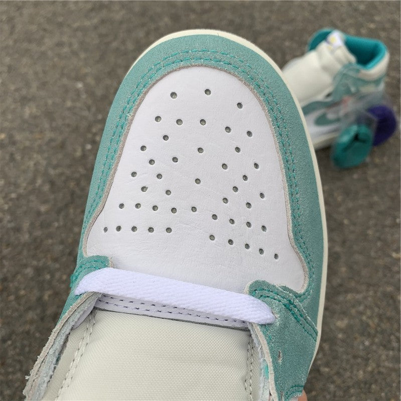 AJ1 High