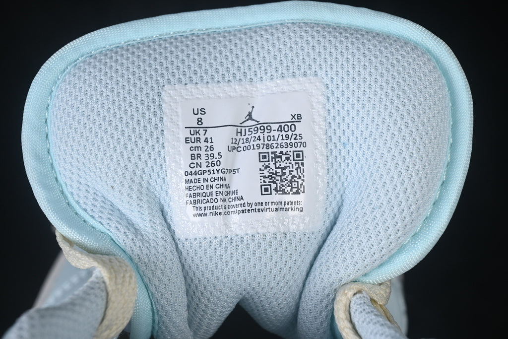 AJ1 Low