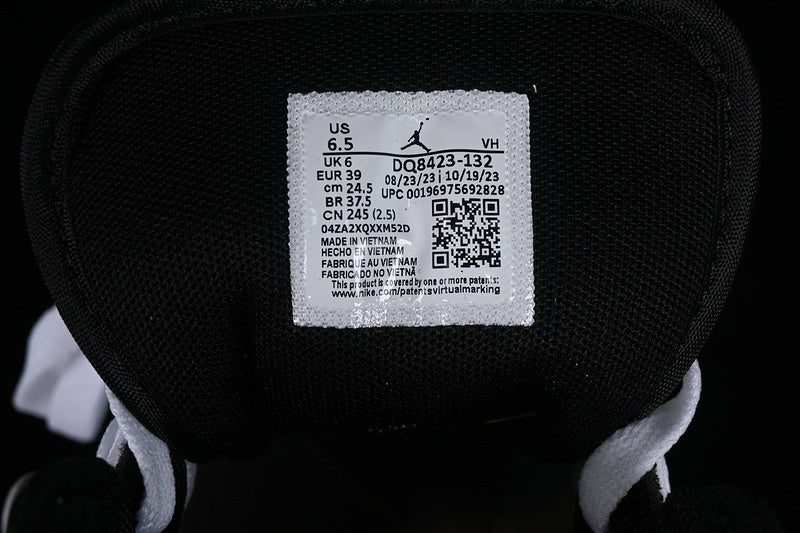 AJ1 Mid
