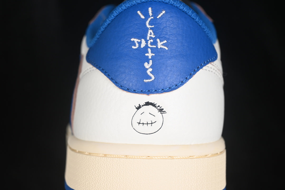 AJ1 Low