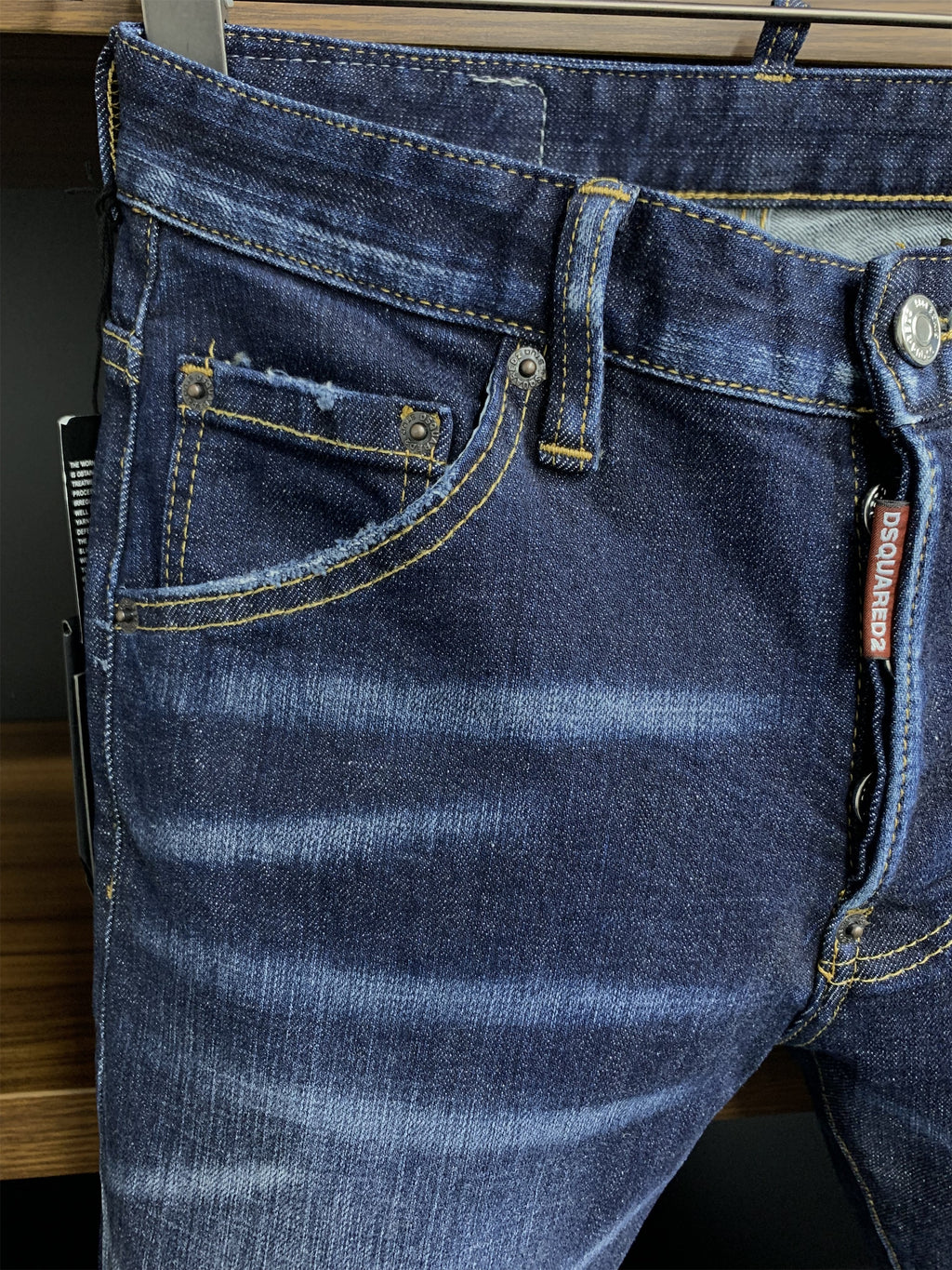 D2 Jeans